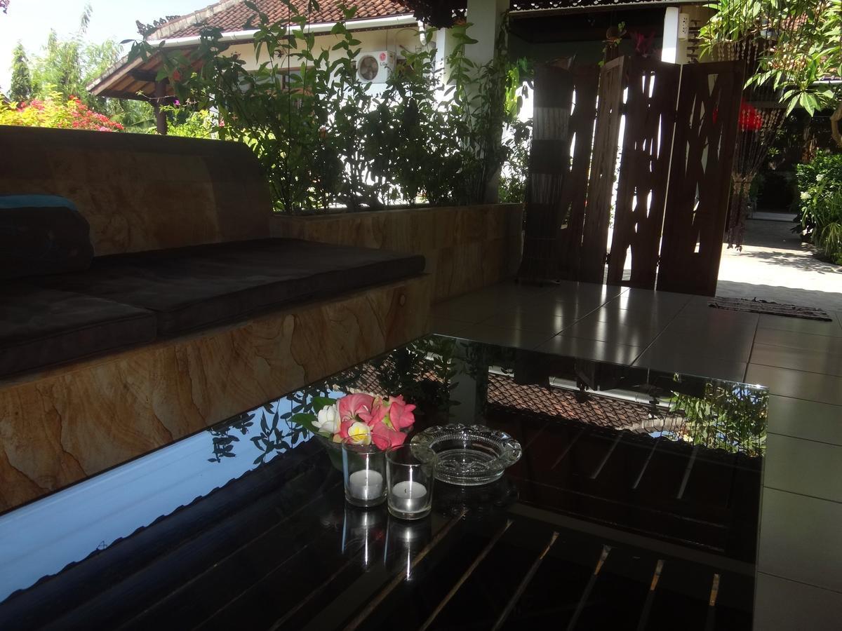 Villa Lumbalumba โลวินา ภายนอก รูปภาพ